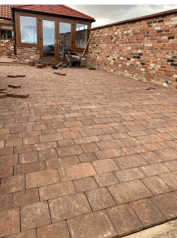 Block paving driveway installed by JP Driveways & Landscaping in Darlington, Durham and Stockton: project 24